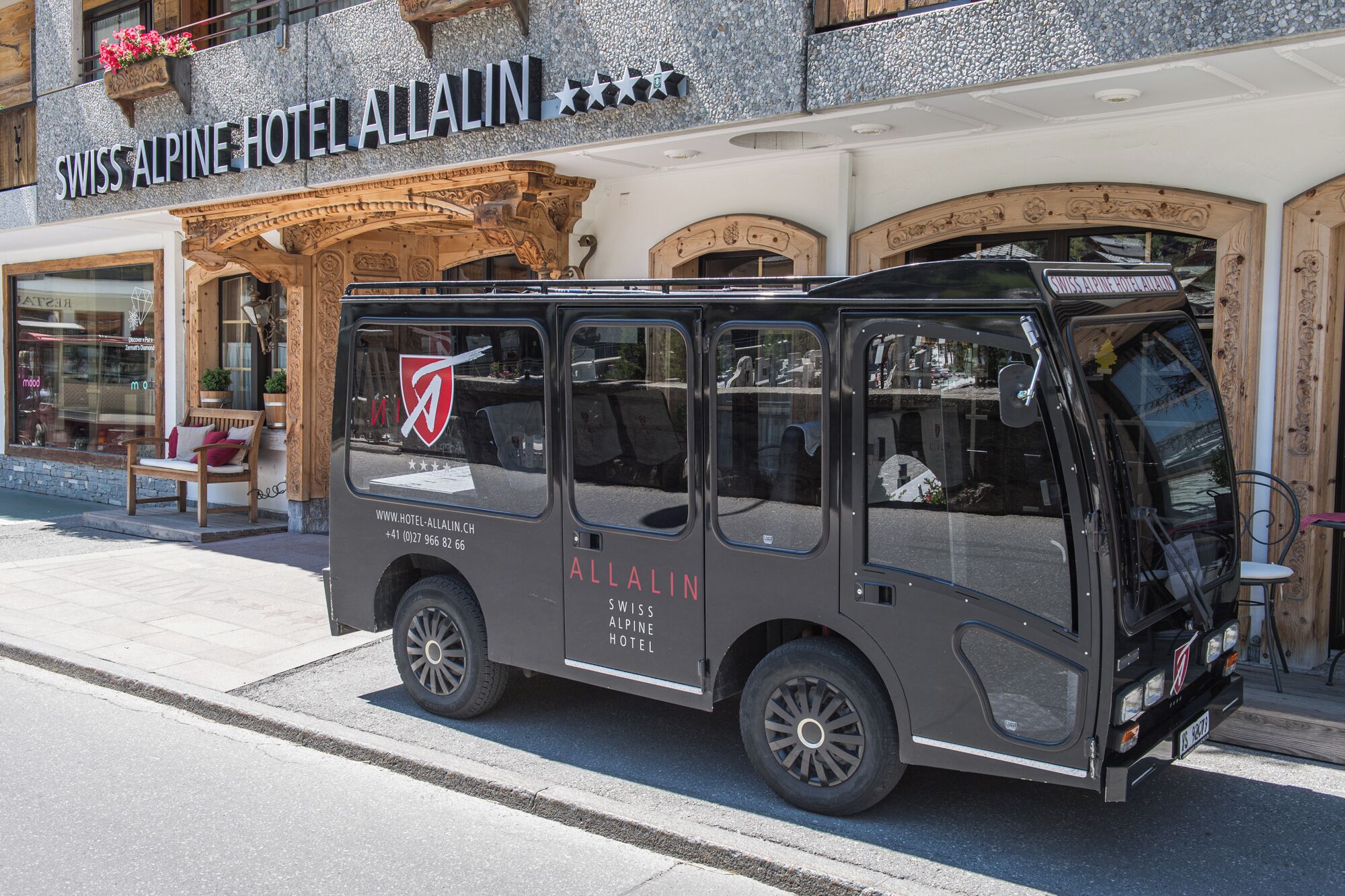 train station shuttle