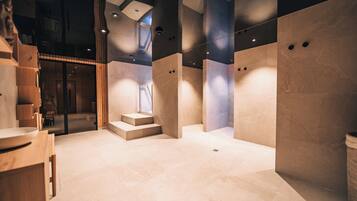 Un sauna, baño turco