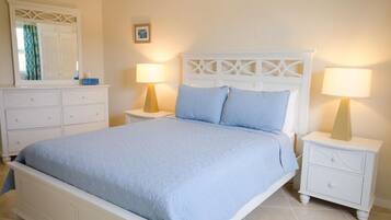 1 bedroom, in-room safe, desk, iron/ironing board