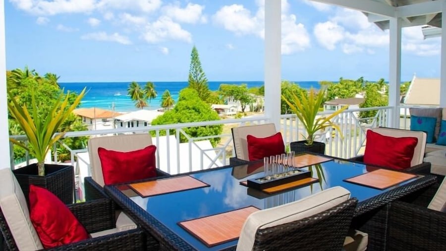 Lantana Resort