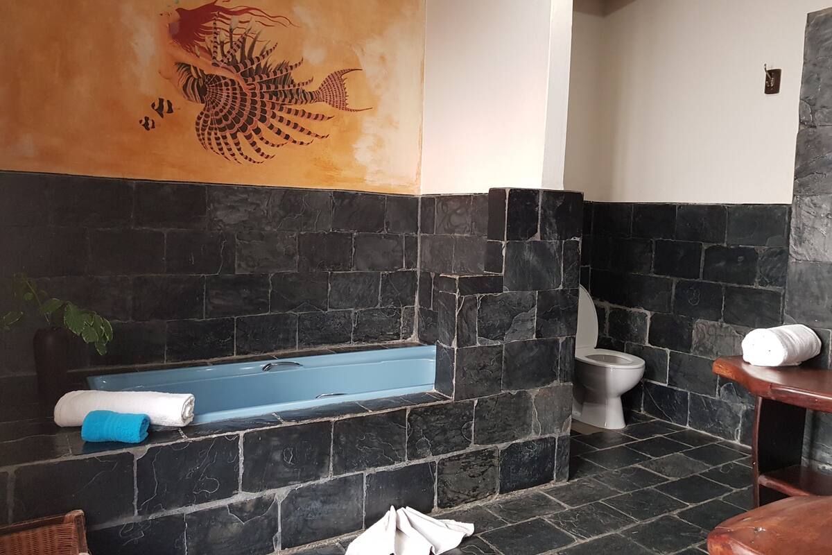 premium room (including airport transfers) | bathroom | shower, free toiletries, towels