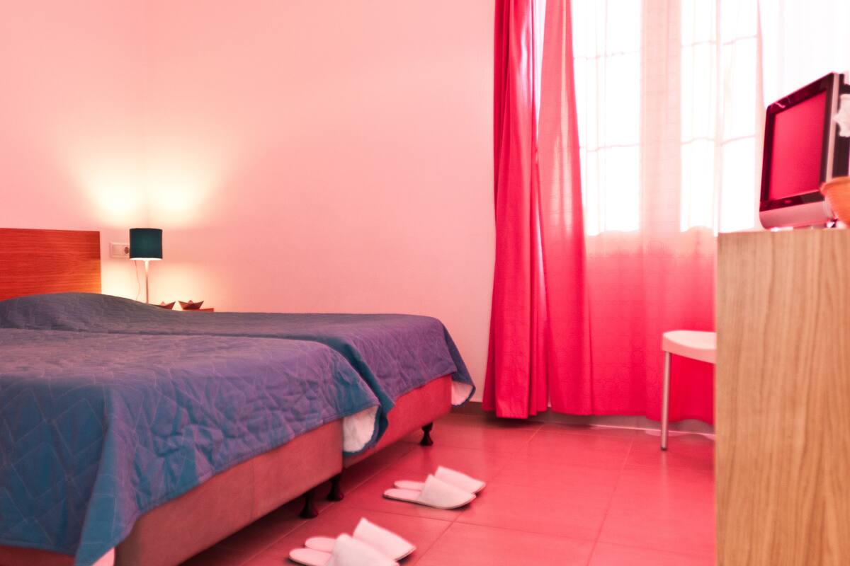 Economy Twin Room | In-room safe, blackout drapes, iron/ironing board (on request)