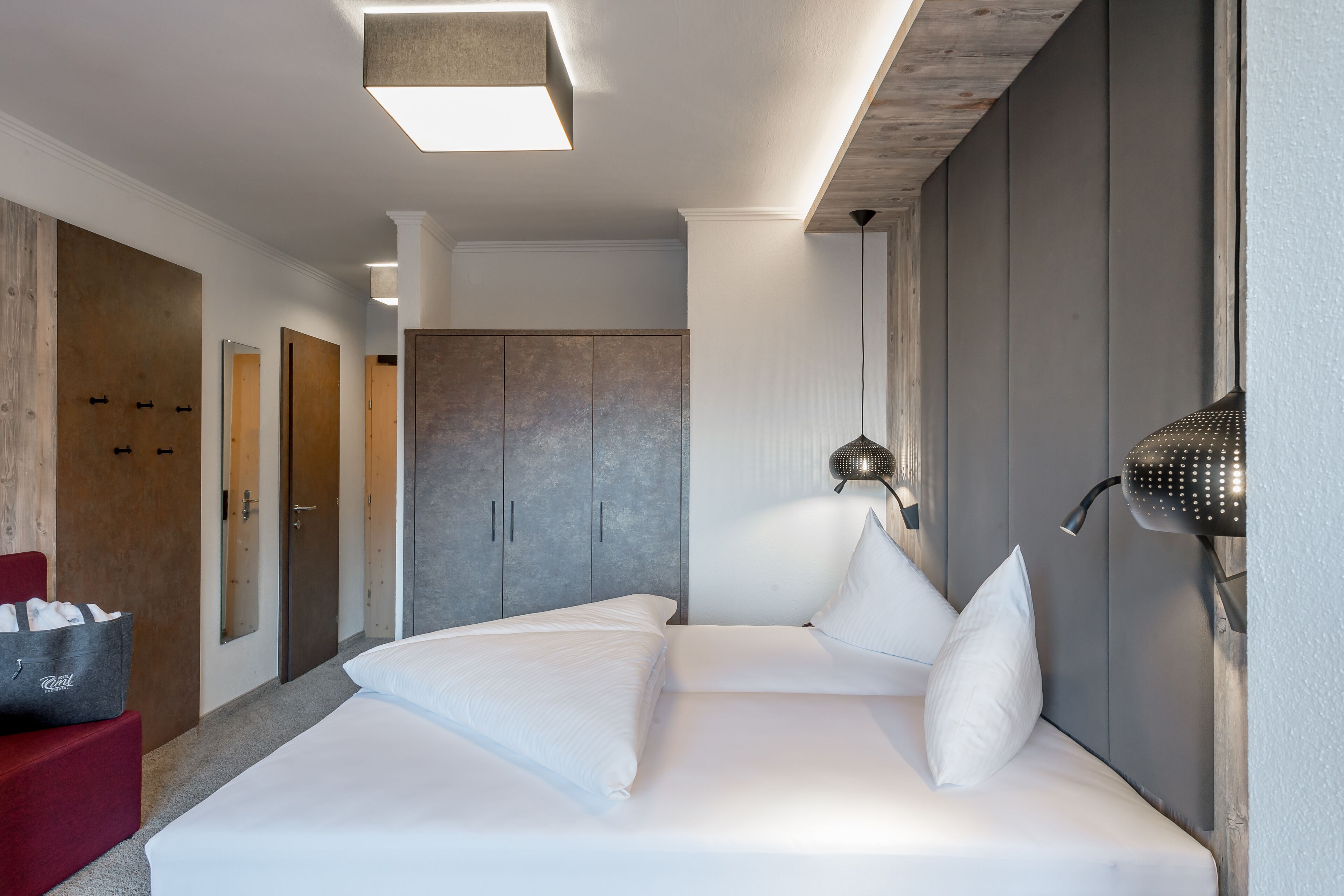 standard double room, balcony, mountain view | in-room safe, laptop workspace, free wifi, bed sheets