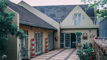 Majoituspaikan sisäänkäynti