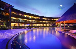Outdoor pool, open 7:00 AM to 6:00 PM, pool umbrellas, pool loungers - Uday Suites (Thiruvananthapuram)