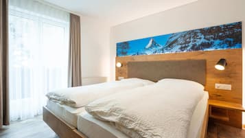 Apartment, 3 Bedrooms, Mountain View (Matterhorn) | 1 bedroom, hypo-allergenic bedding, in-room safe, blackout drapes