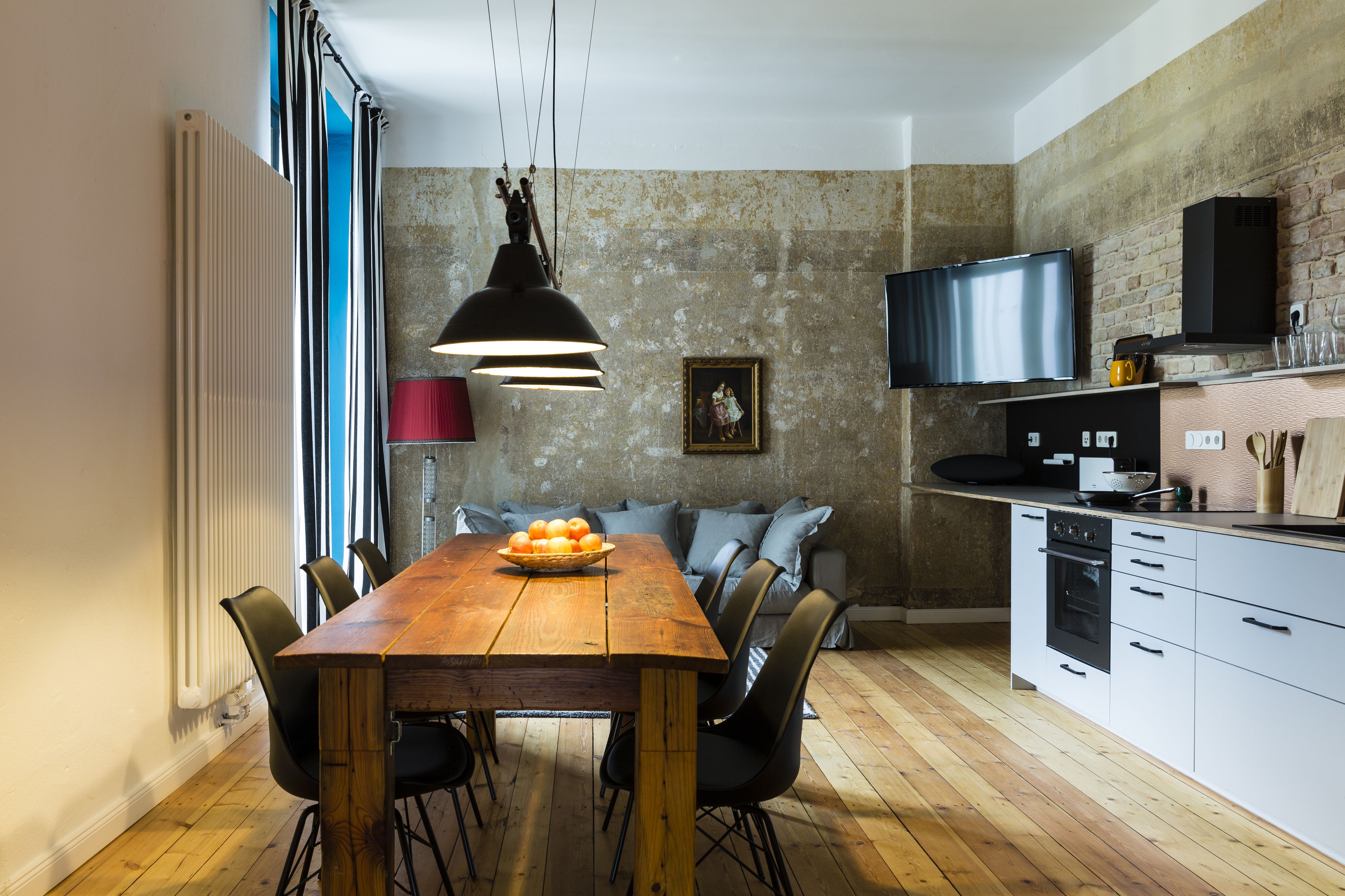 deluxe apartment, 2 bedrooms, balcony | private kitchen | full-sized fridge, oven, stovetop, coffee/tea maker