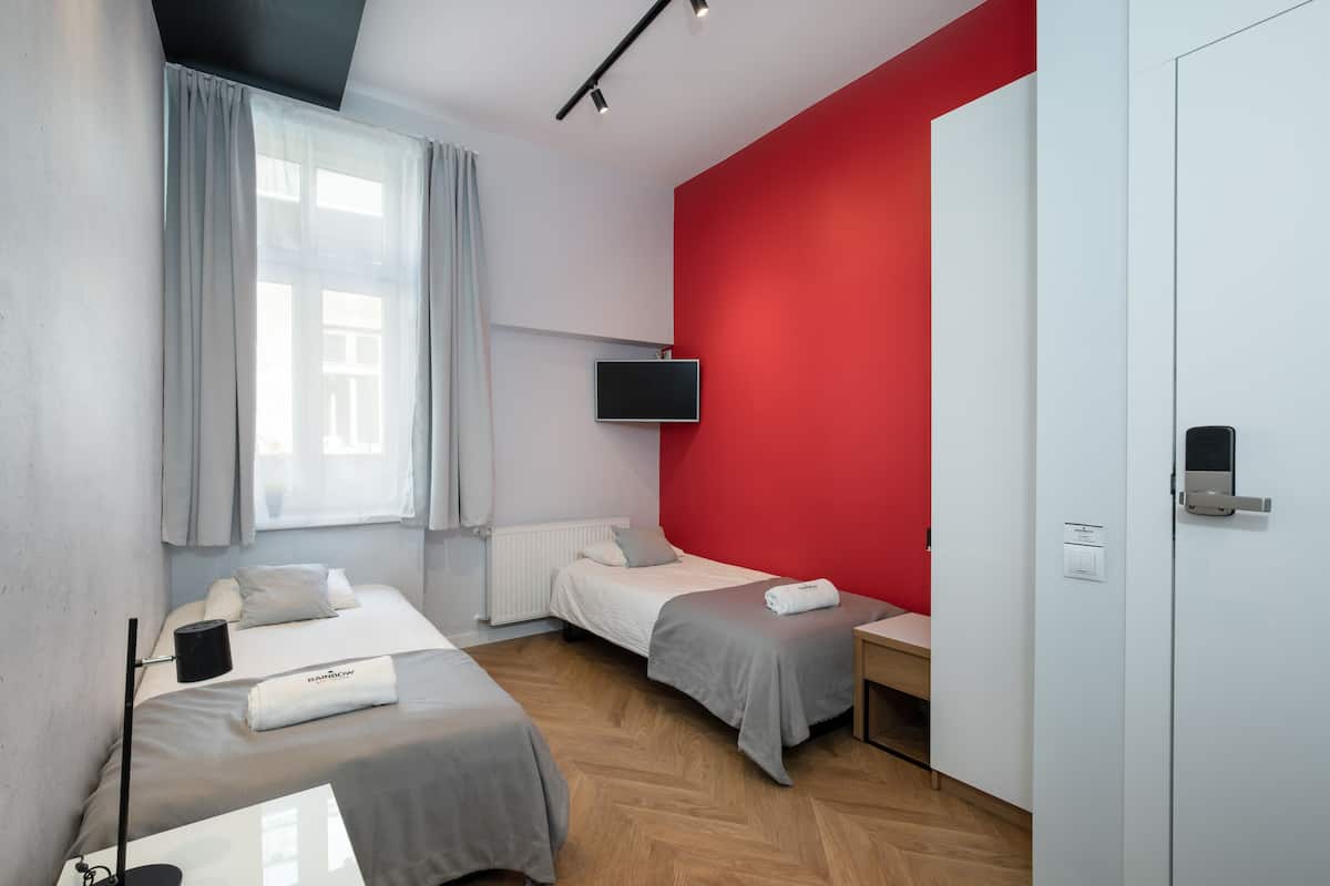 Egyptian cotton sheets, down comforters, memory foam beds