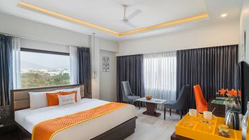 Premium Room | Down comforters, Select Comfort beds, minibar, in-room safe