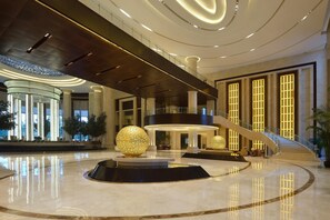 Lobby lounge - Sheraton Shenyang South City Hotel (Shenyang)
