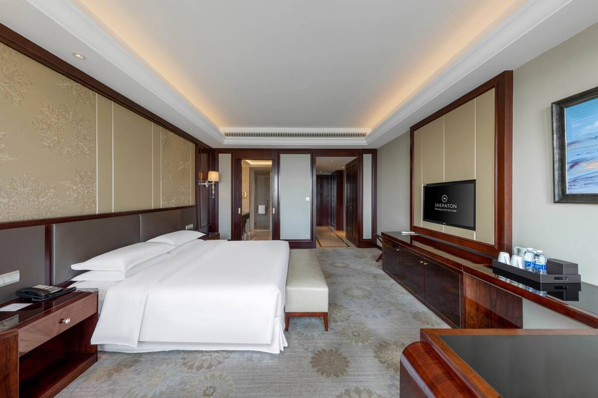 ห้องดีลักซ์, เตียงคิงไซส์ 1 เตียง | 1 ห้องนอน, ผ้านวมขนเป็ด, เตียง Select Comfort, ตู้นิรภัยในห้องพัก