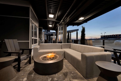 Microtel Inn & Suites by Wyndham Weyburn