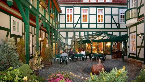 Courtyard - Hotel Garni Am Grudenberg (Halberstadt)