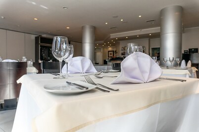 Neuquen Tower Hotel