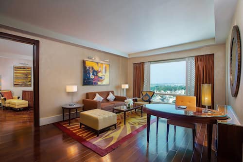 Club Suite, 1 Bedroom, Non Smoking | 1 bedroom, Frette Italian sheets, premium bedding, down comforters