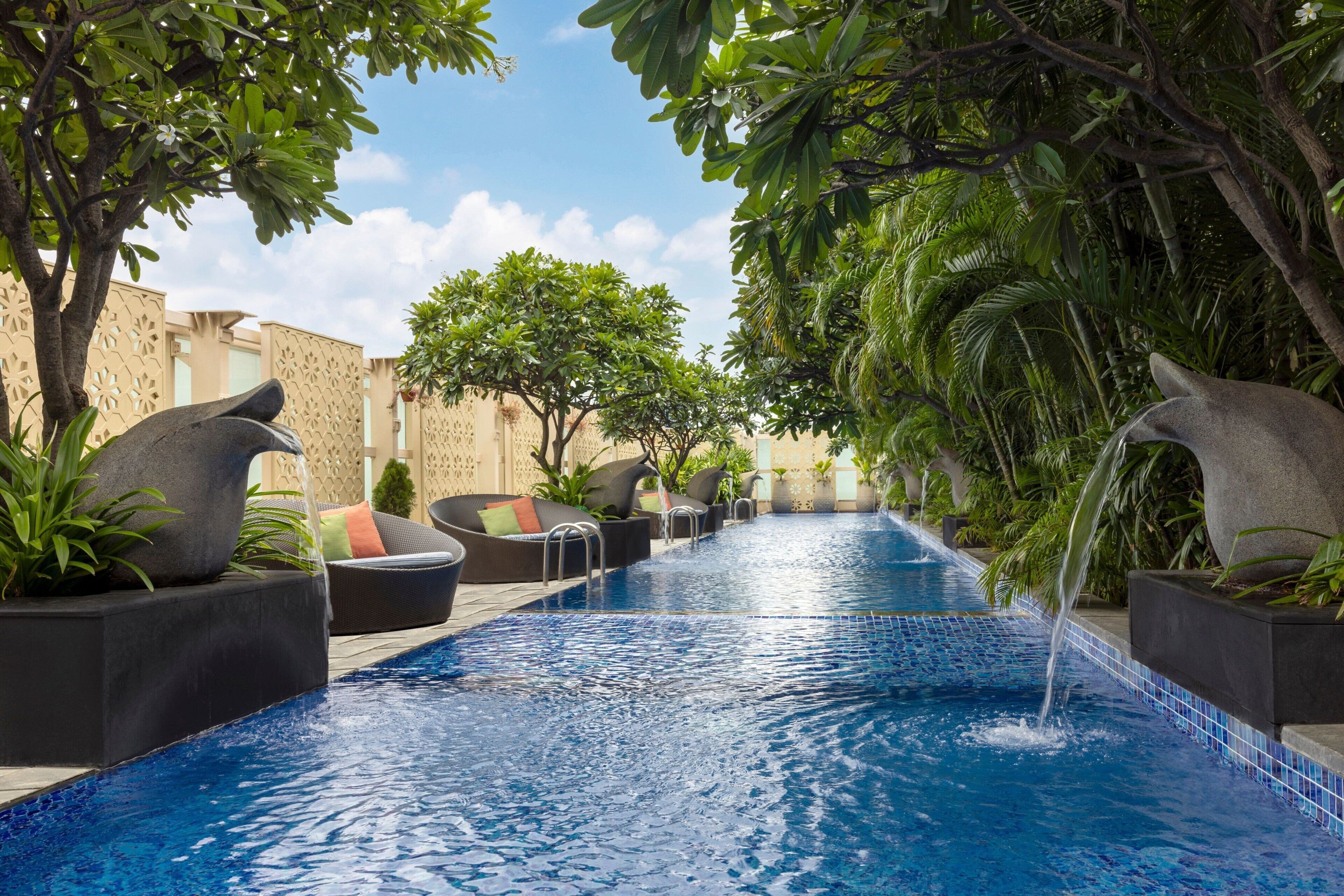 Outdoor pool, free cabanas