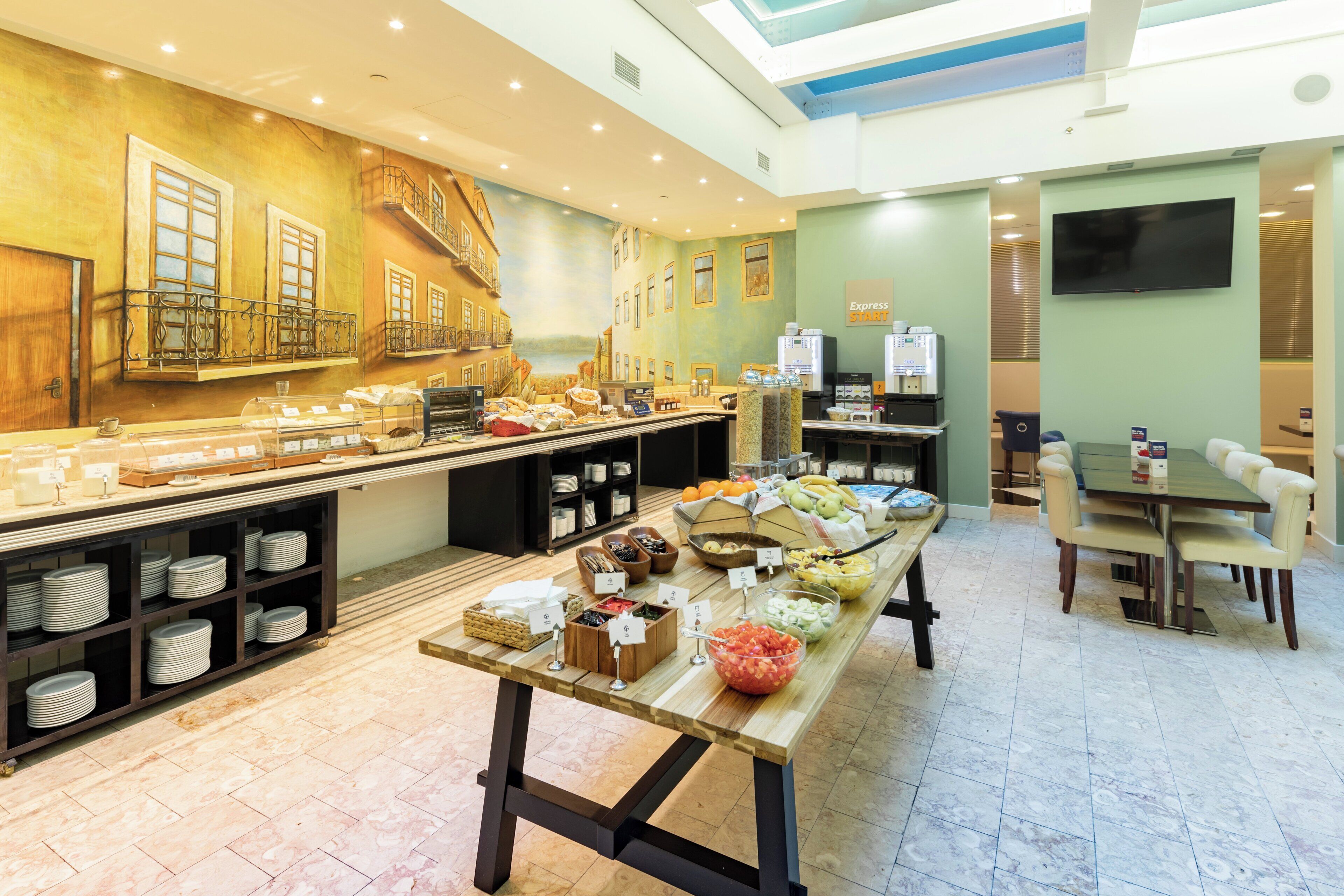 Photo - Holiday Inn Express Lisbon, Av. Liberdade by IHG