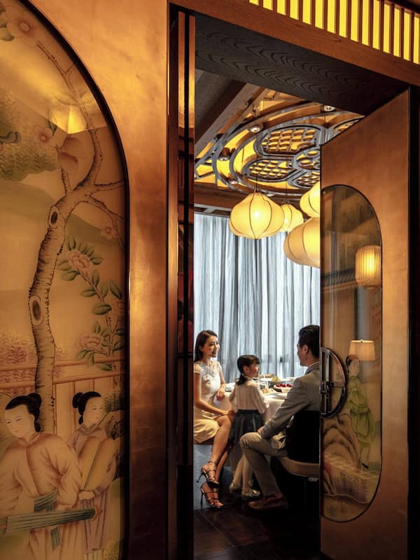 5 restaurants, breakfast, lunch, dinner served; Chinese cuisine