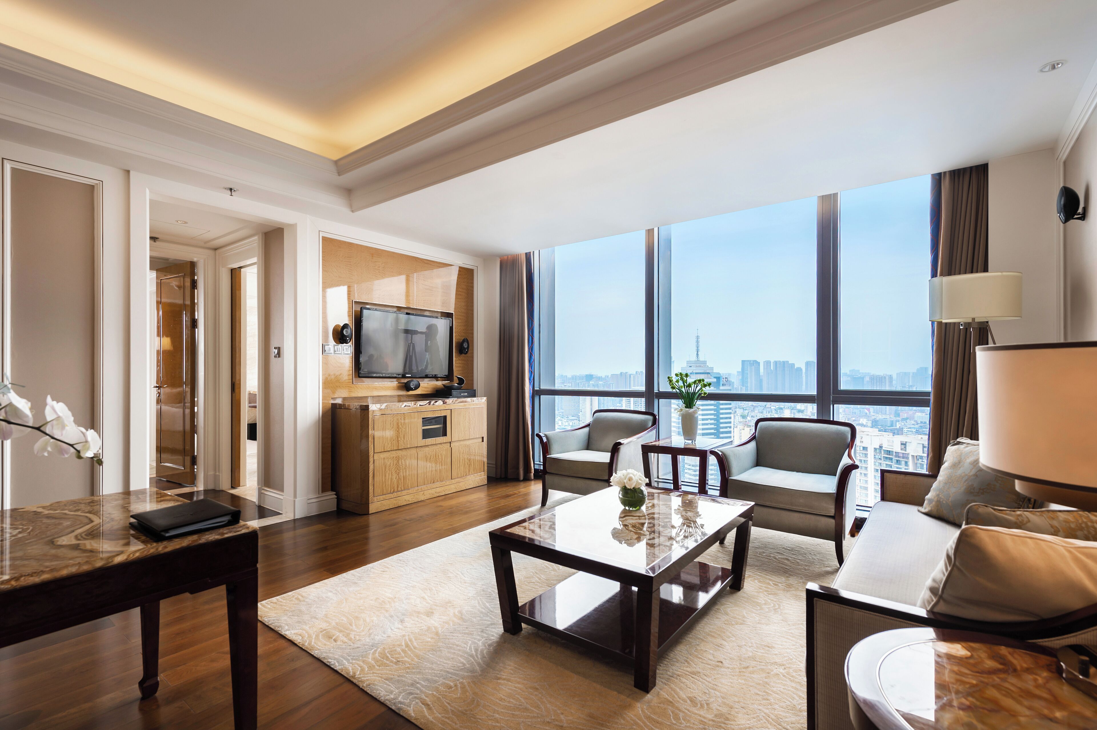 suite, 1 bedroom, city view | living area | led tv