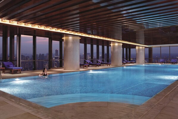 Indoor pool - The Ritz-Carlton, Chengdu (Chengdu)