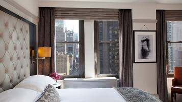 Premium bedding, in-room safe, desk, blackout drapes