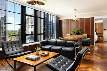 55-inch LED TV with digital channels, TV, MP3 dock at Le Meridien New York, Central Park by Marriott