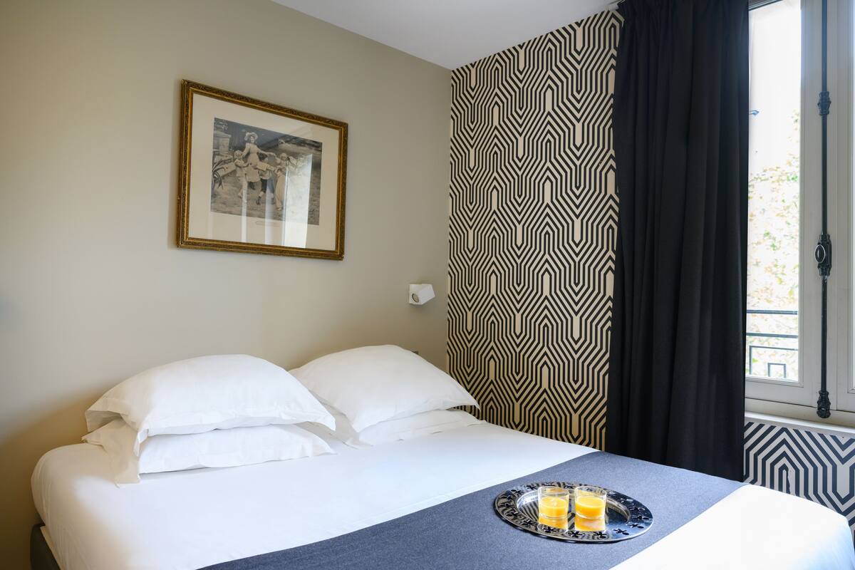Premium bedding, Select Comfort beds, minibar, in-room safe