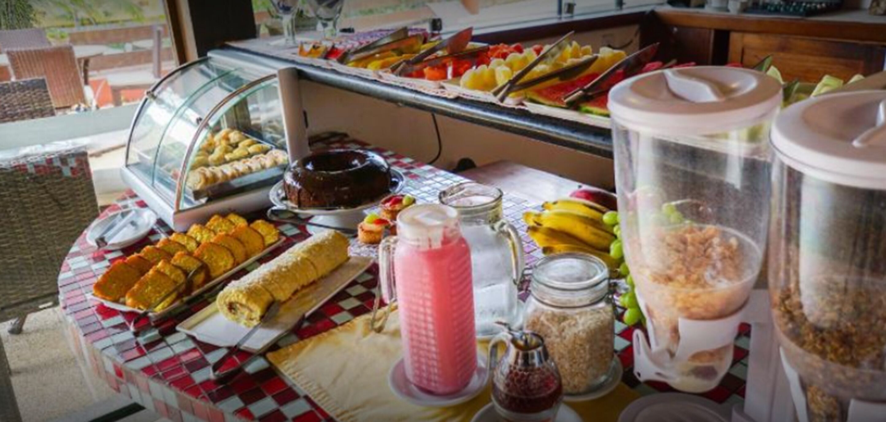 Dagelijks continentaal ontbijt inbegrepen