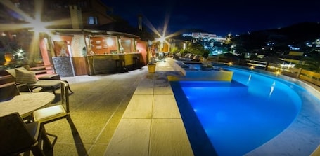 Bar (en la propiedad)