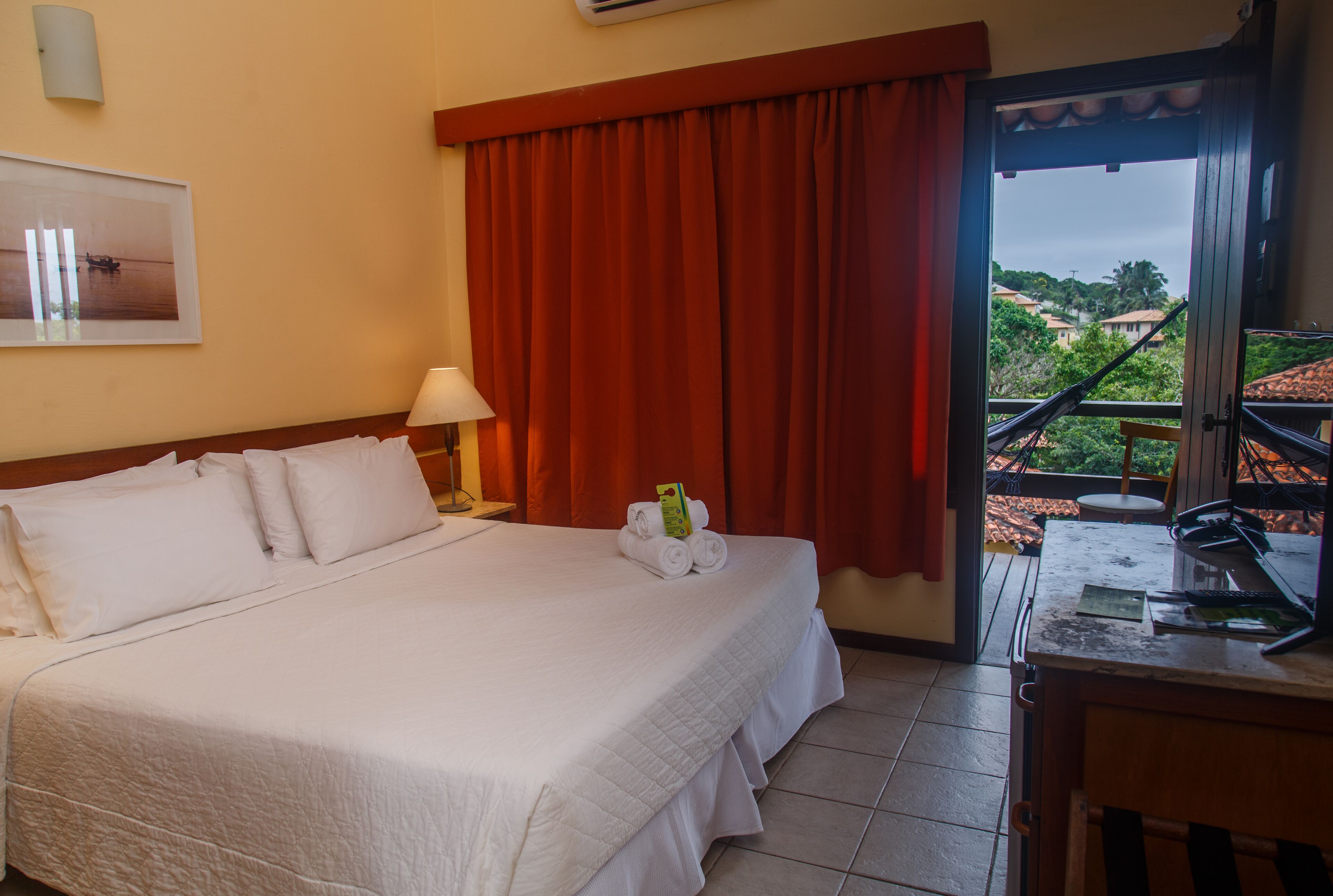 1 bedroom, minibar, in-room safe, desk