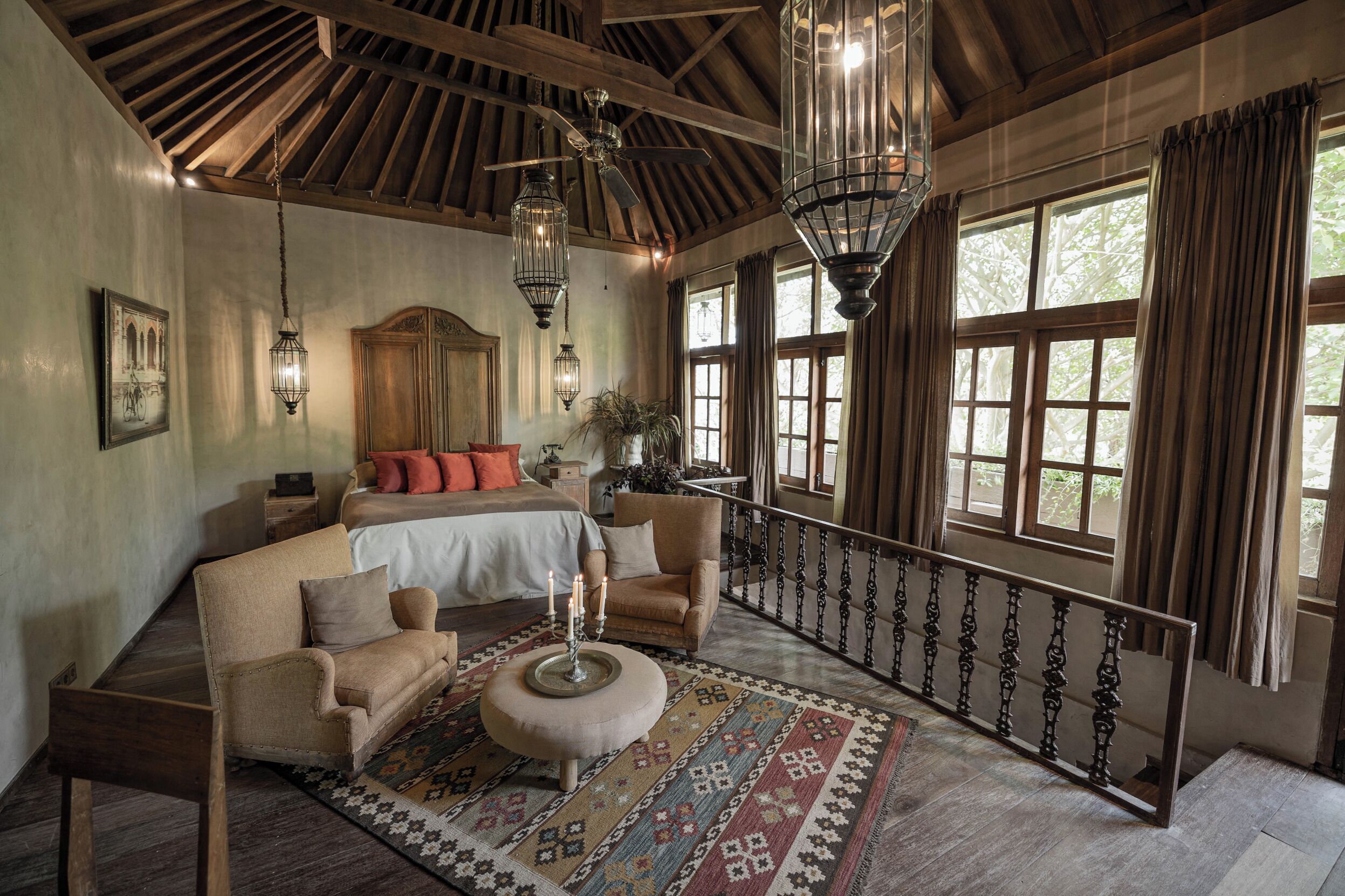 豪華客房 | 1 間臥室、迷你吧、客房內保險箱、獨特裝潢