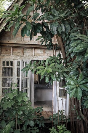 Traditional-Suite, 1Â King-Bett, Gartenblick, Poolseite