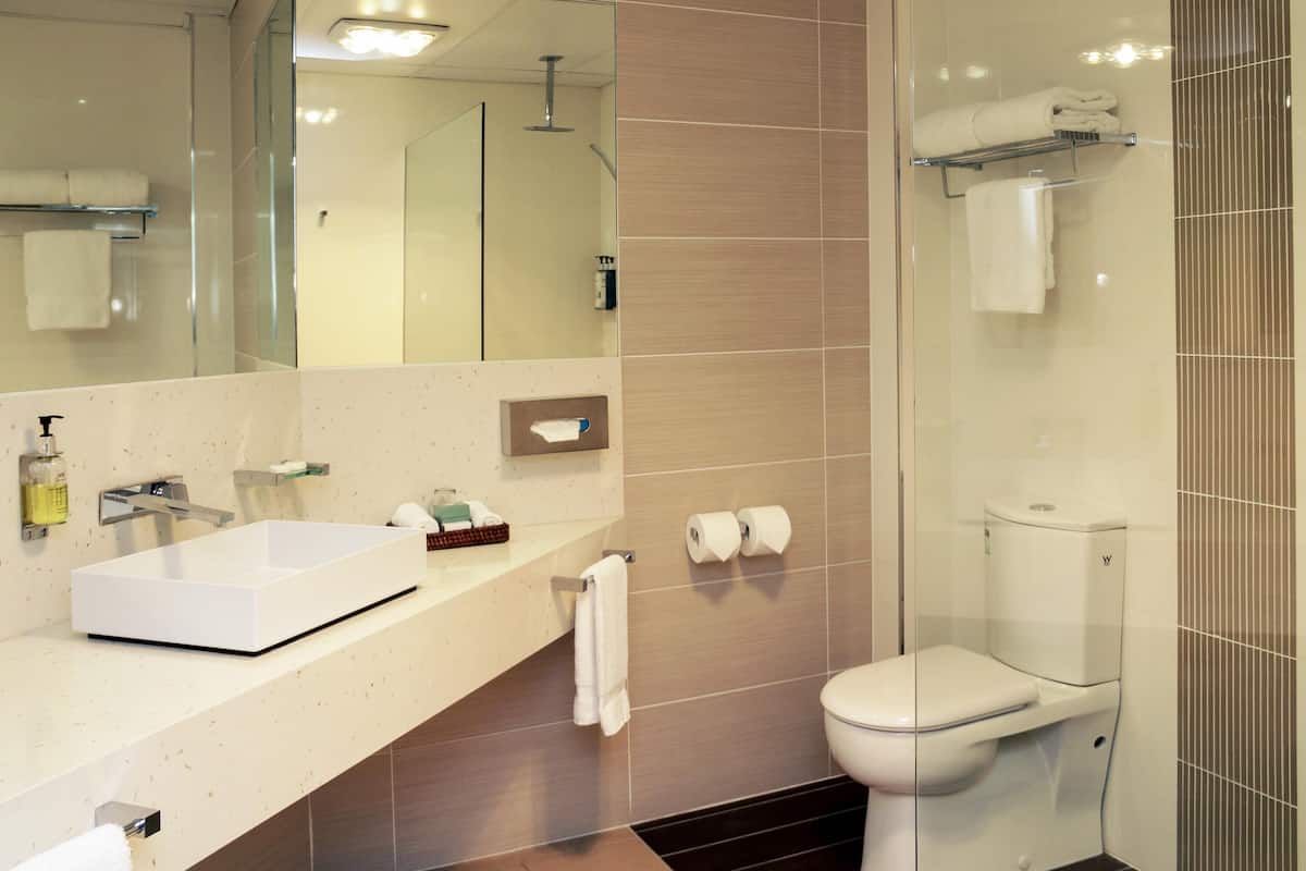 Premium bedding, free minibar items, in-room safe