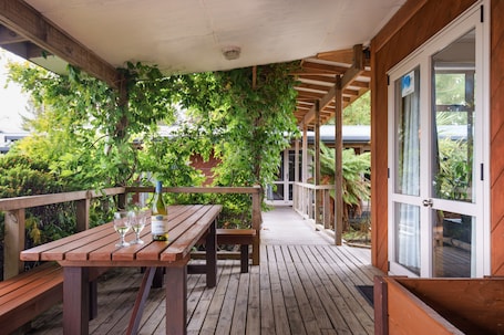 Standard Double or Twin Room, 1 Bedroom, Shared Bathroom, Garden View | Terrace/patio