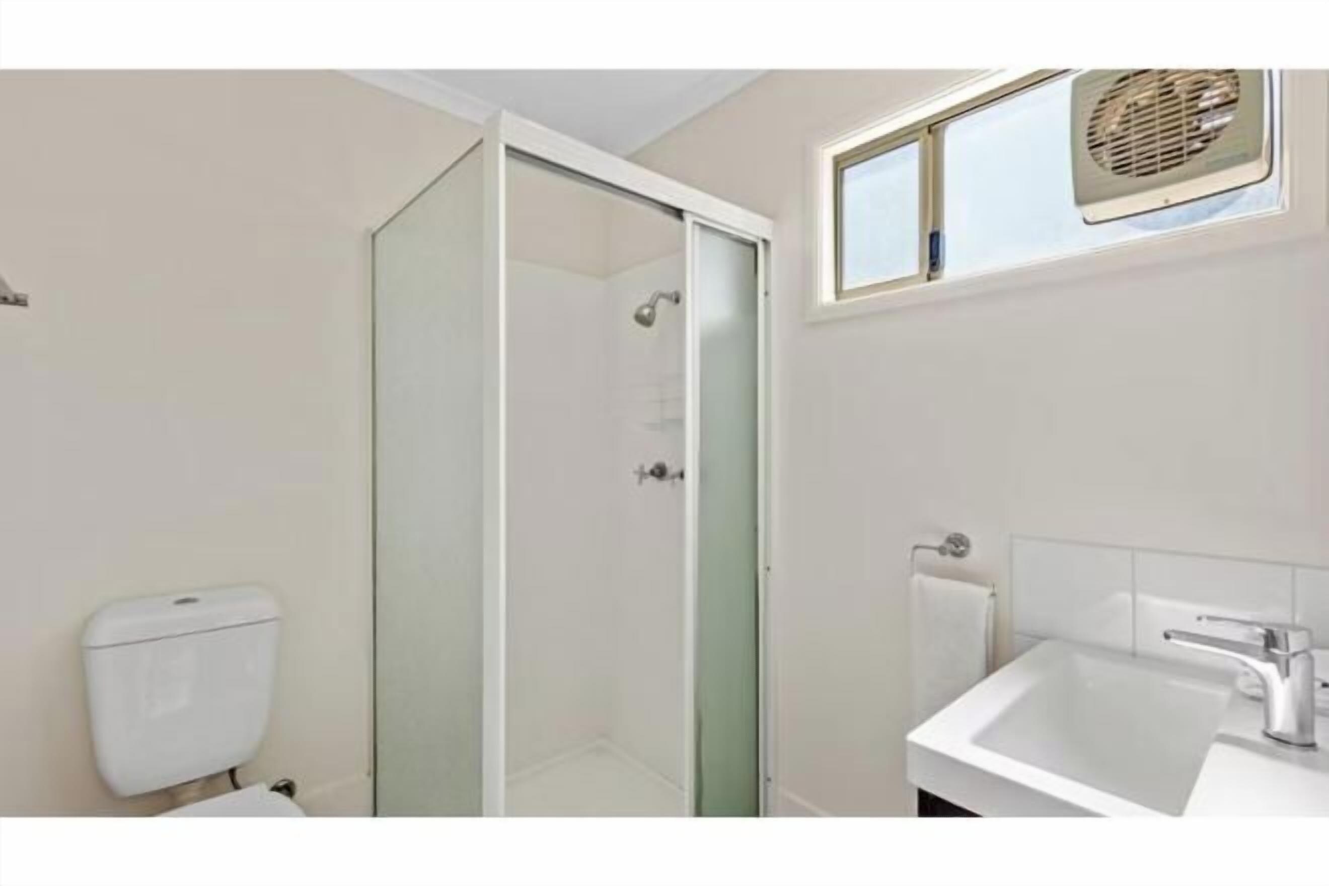 Bathroom | Hair dryer, towels