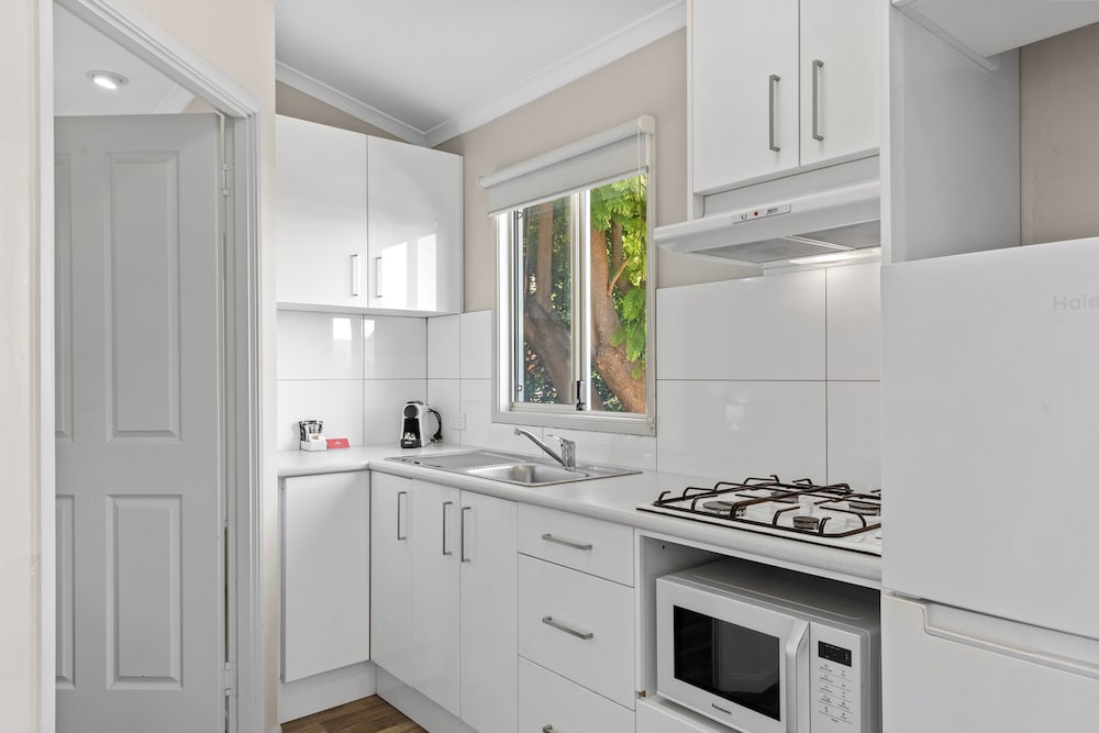 Discovery Parks - Perth Airport by null