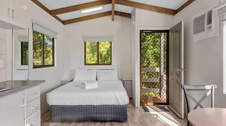 Ropa de cama y acceso para silla de ruedas