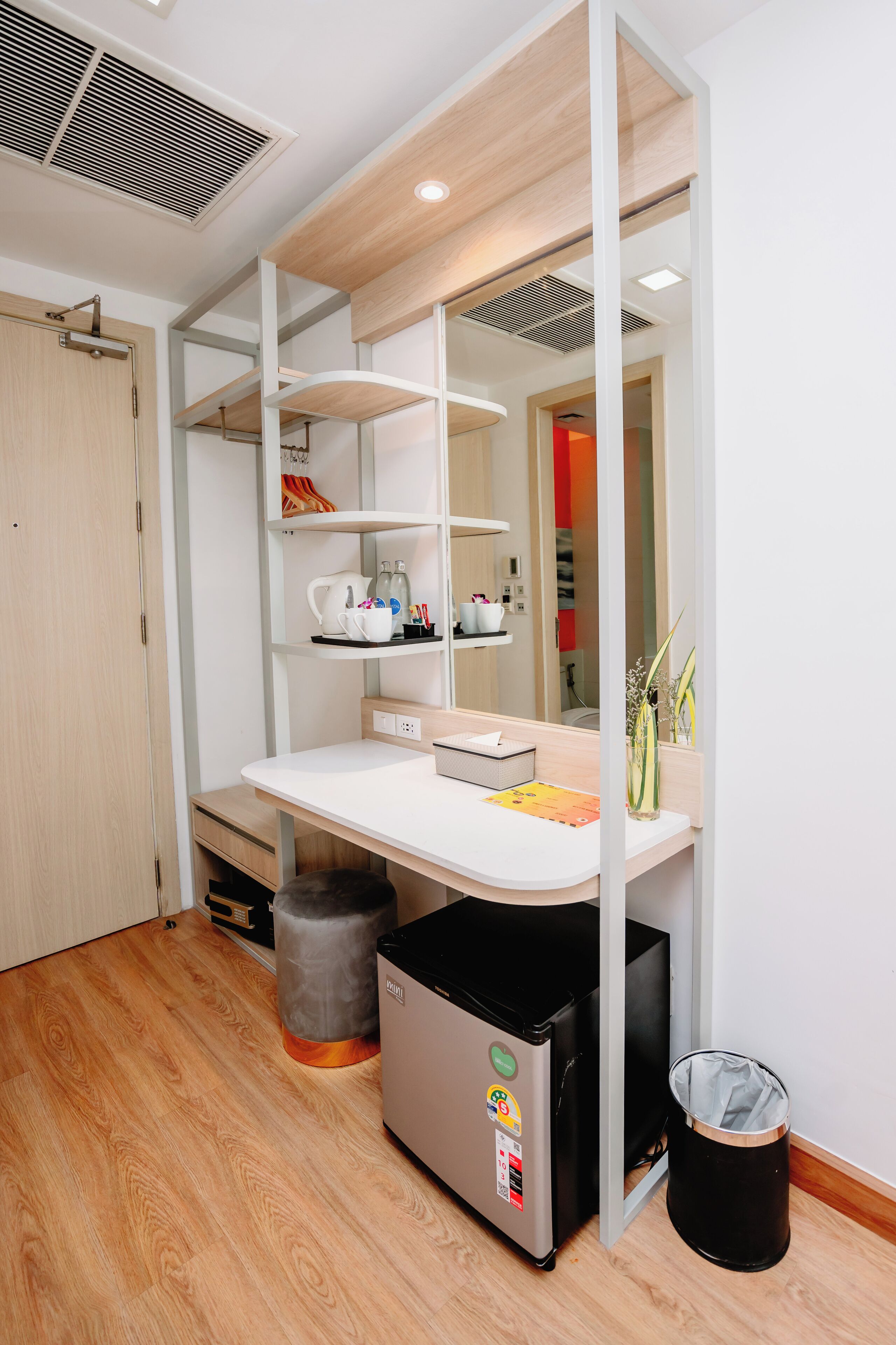 superior premium | 1 bedroom, in-room safe, desk, laptop workspace