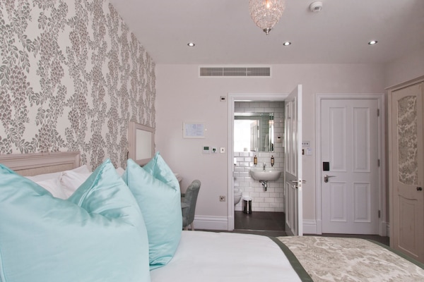 Deluxe Double Room (If extra bed required contact Hotel) | In-room safe, soundproofing, iron/ironing board, Internet