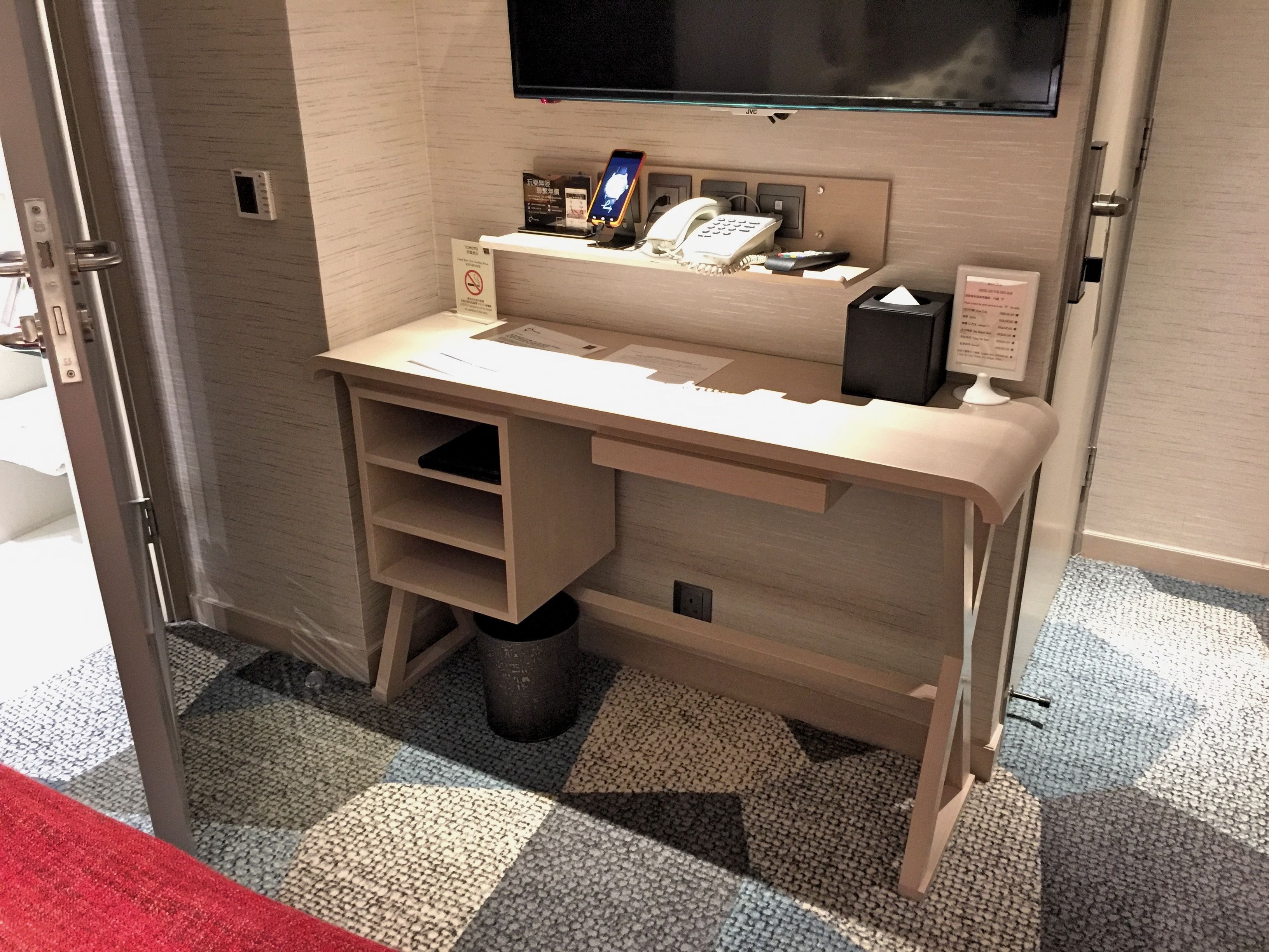 signature double room | room amenity