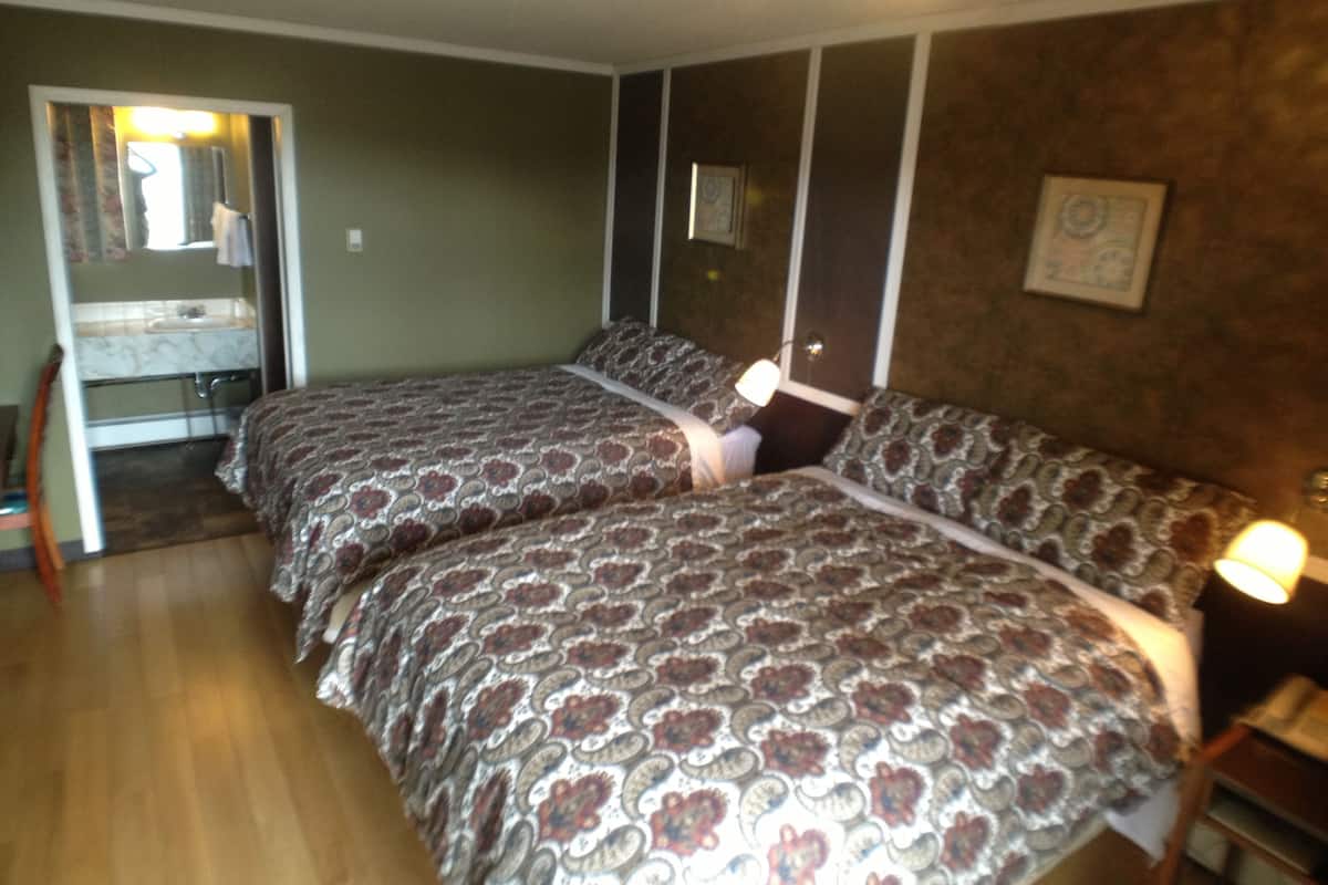Chambre Standard, 2 lits doubles