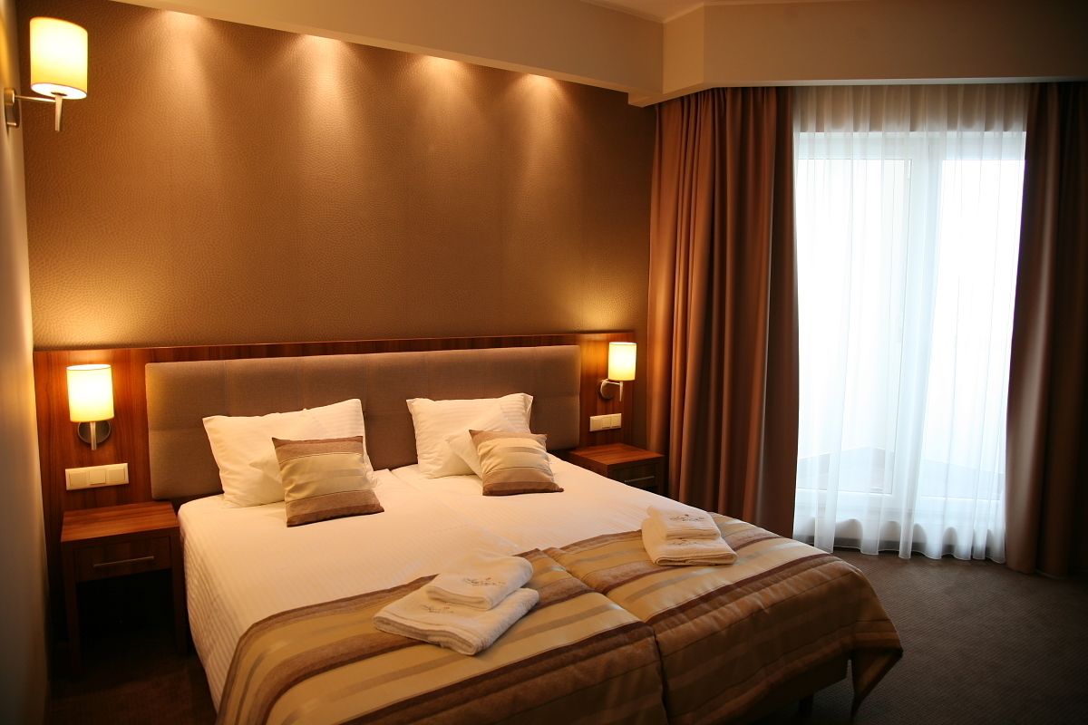 minibar, in-room safe, desk, soundproofing