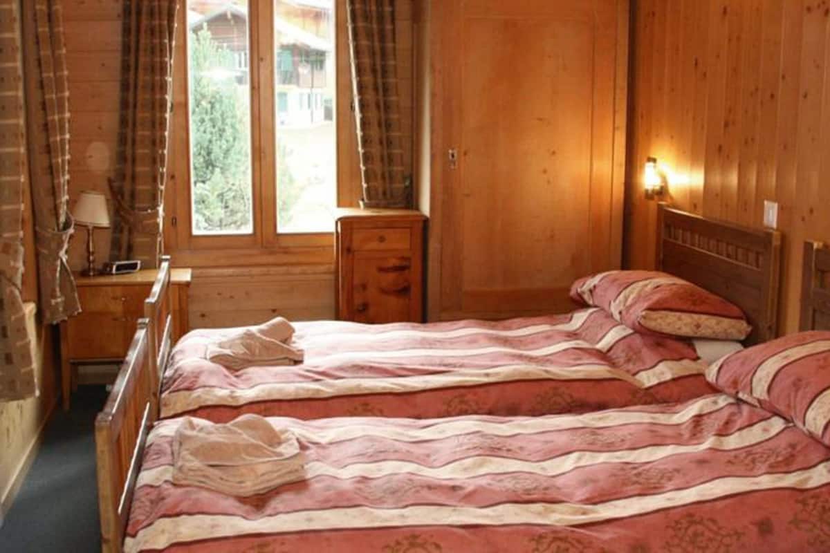 Klassieke Twin kamer | Verduisterende gordijnen, gratis wifi
