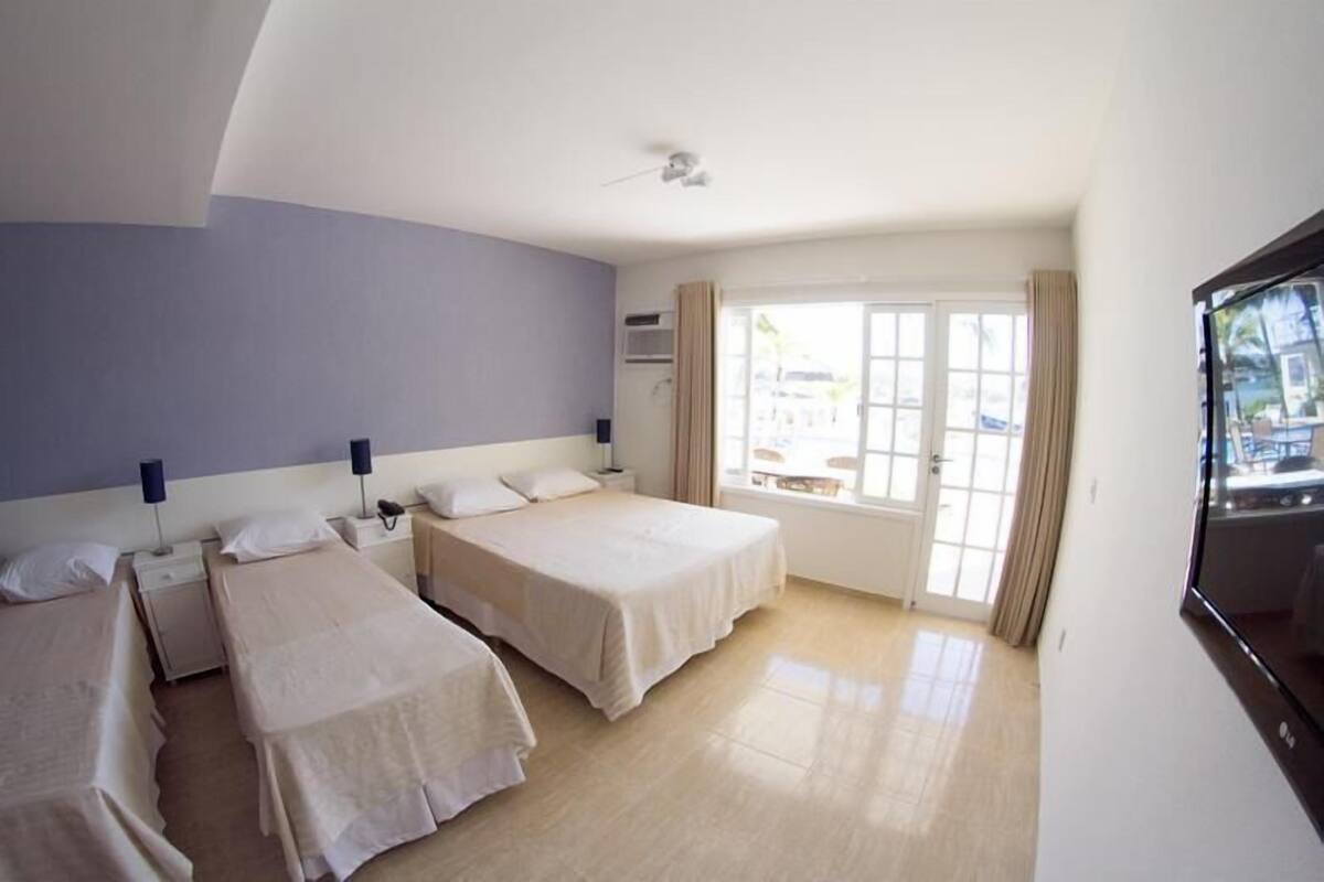 1 chambre, minibar, coffres-forts dans les chambres, rideaux occultants