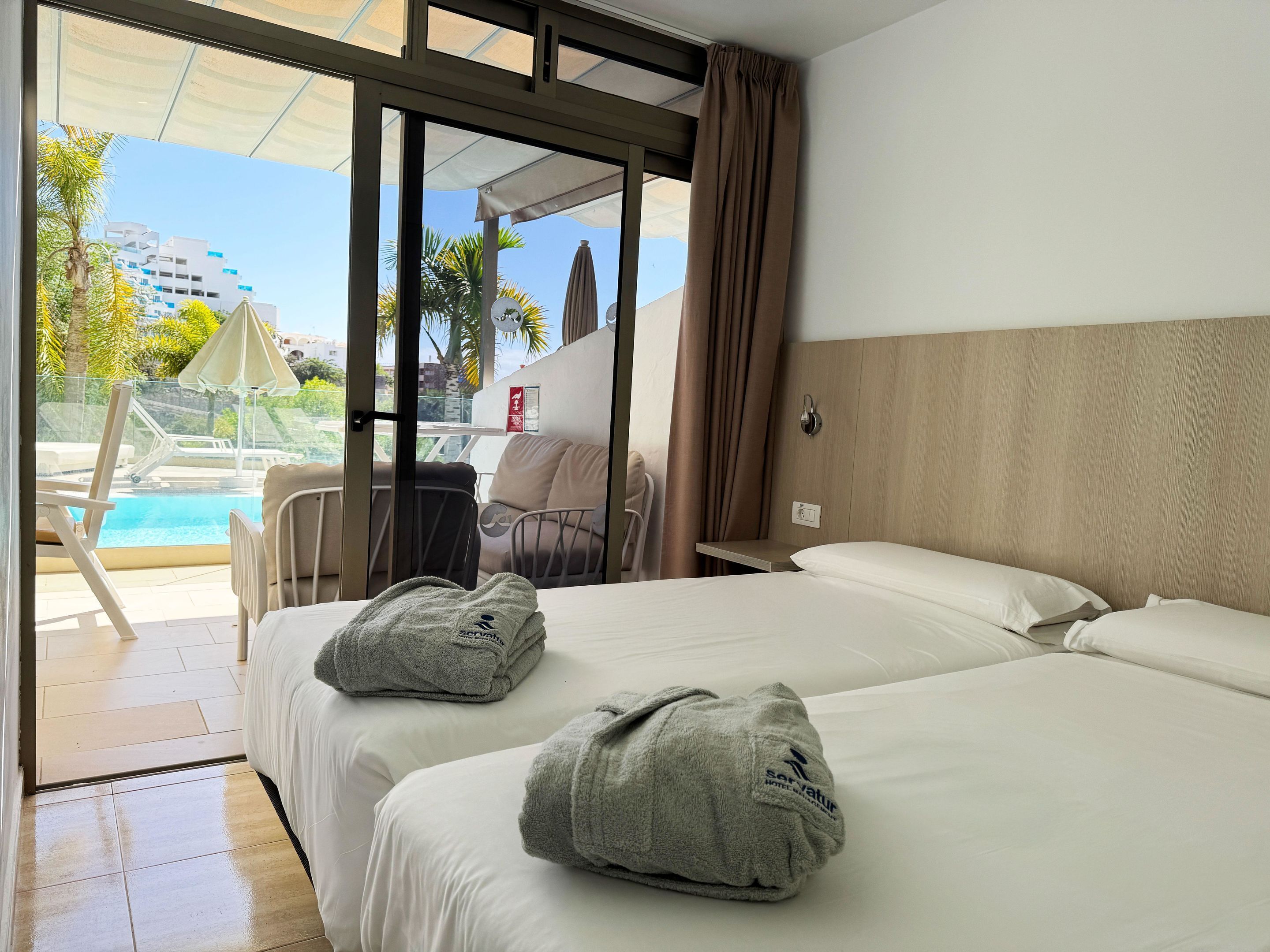 1 habitación, caja de seguridad en la habitación y wifi gratis 