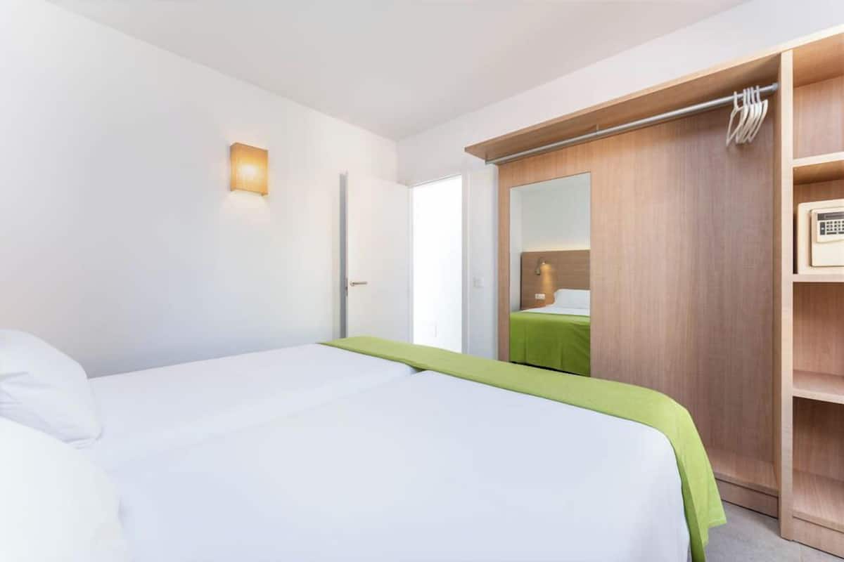 1 chambre, Wi-Fi gratuit, draps fournis