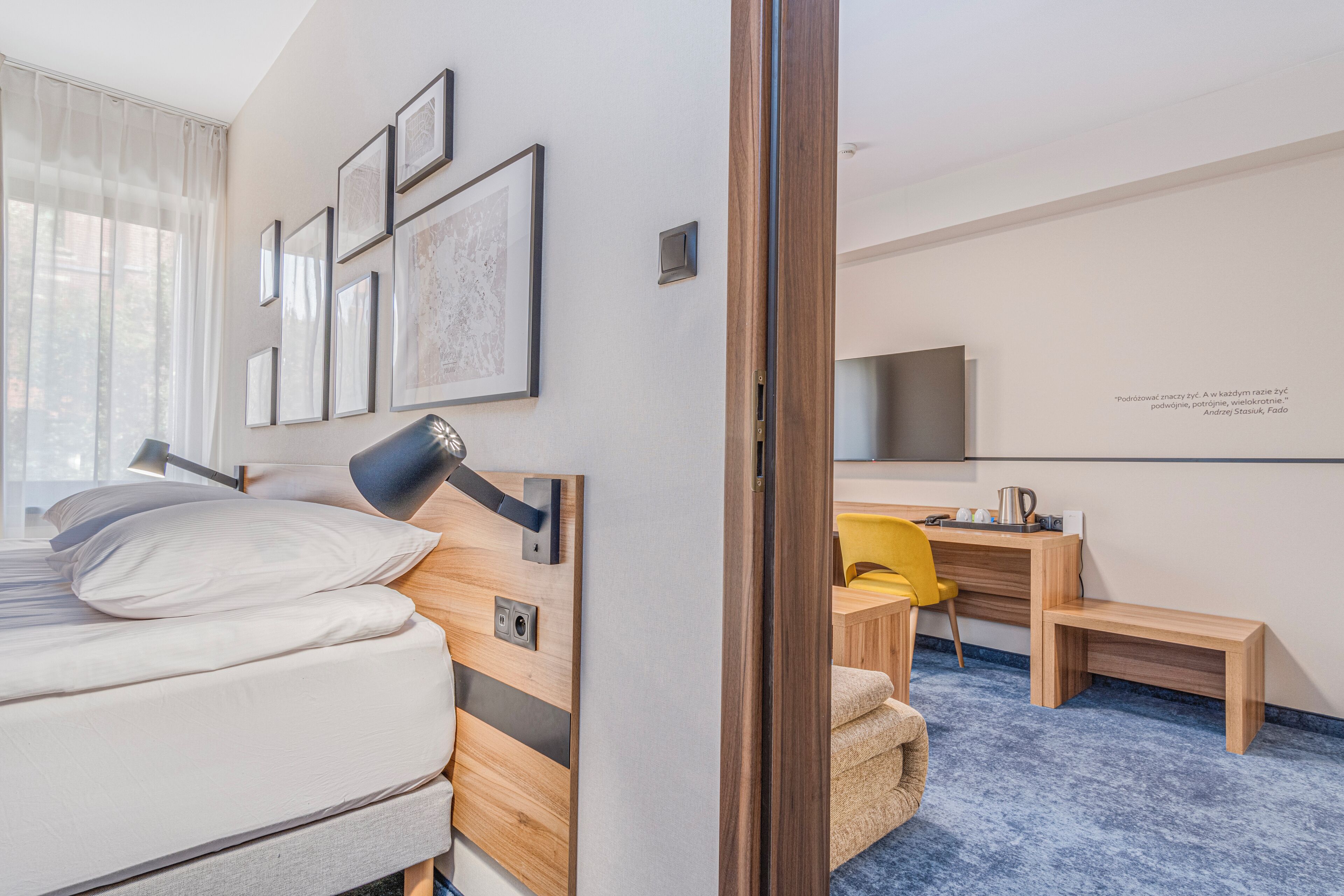 Literie hypoallergénique, ameublement personnalisé, bureau