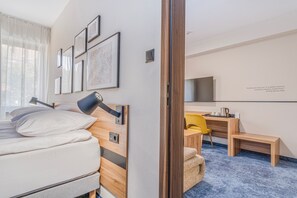 Allergitestet sengetøy, individuelt innredet og skrivebord