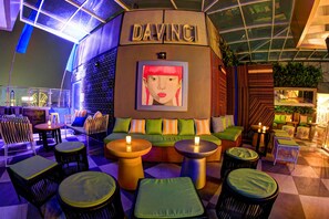 3 restaurants, spécialités Cuisine indonésienne