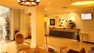 入住/退房自助服务终端